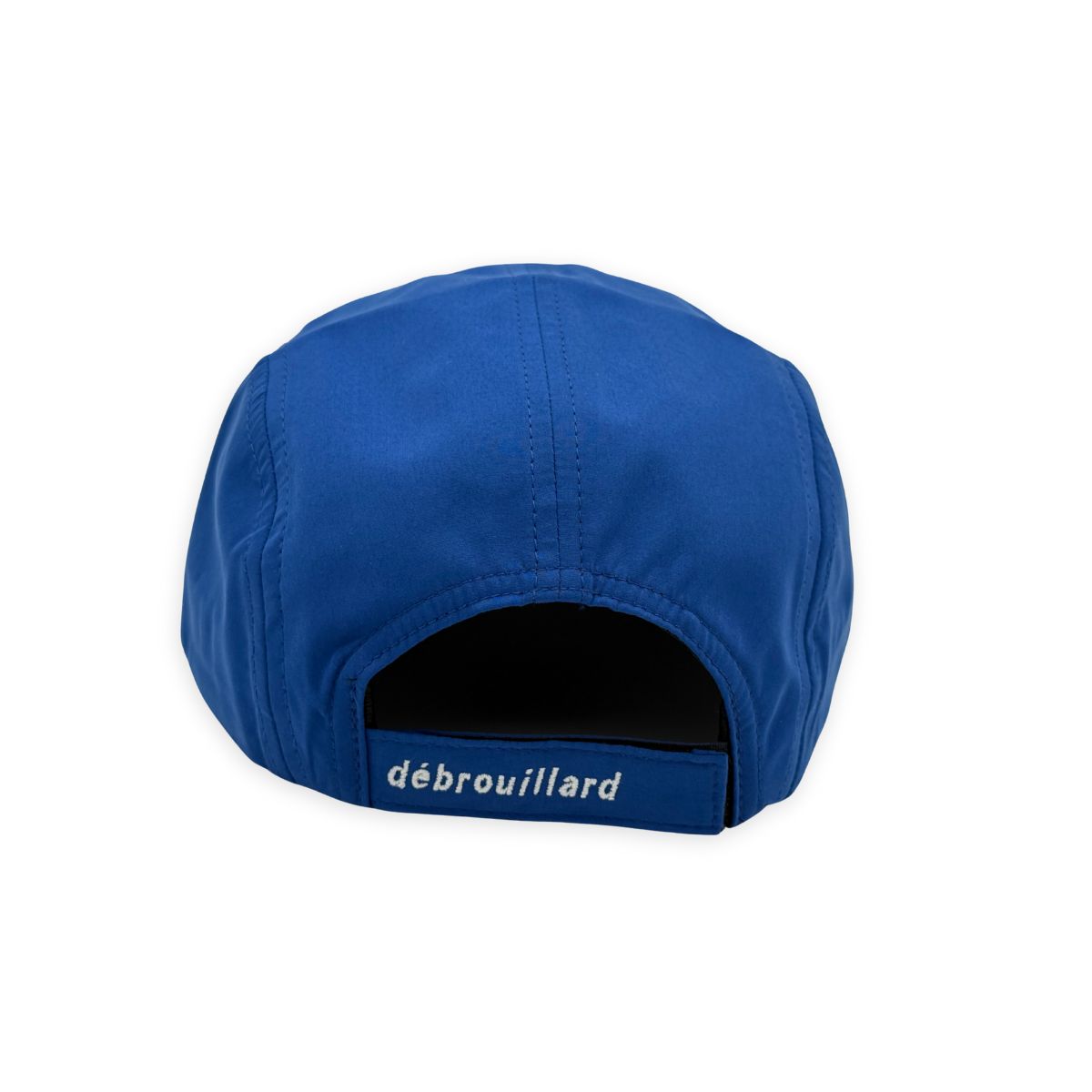 Pentathlete hat, back view, showing “débrouillard” embroidered on the blue closure strap